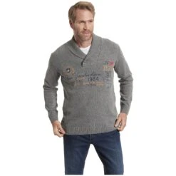 Titelseite -Warme Kleidung server 16