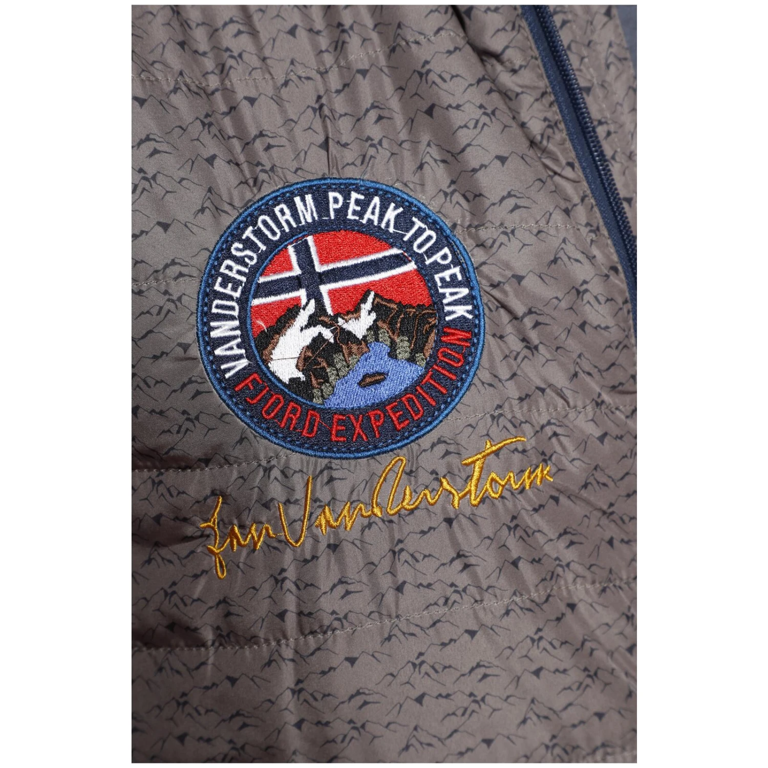 Steppweste HJALTE Beige Bedruckt 9 Steppweste HJALTE Beige Bedruckt – Bild 7